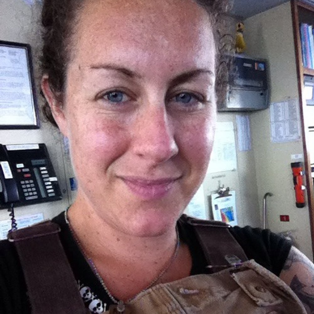 Meet your Posher, Miriam